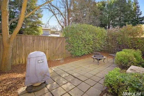 1918 Manet, Davis, CA 95616 photo 5