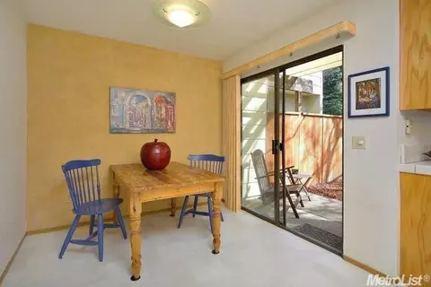 1918 Manet, Davis, CA 95616 photo 10