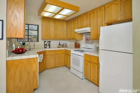 1918 Manet, Davis, CA 95616 photo 12