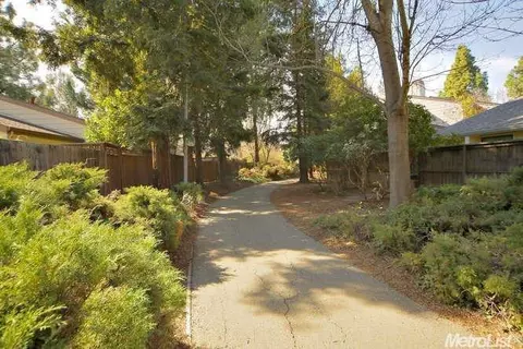 1918 Manet, Davis, CA 95616 photo 20