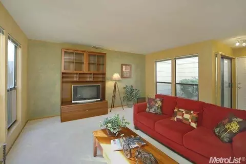 1918 Manet, Davis, CA 95616 photo 8