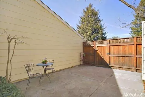 1918 Manet, Davis, CA 95616 photo 3