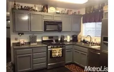 1025 Emory Way, Merced, CA 95341 photo 3