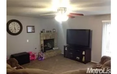 1025 Emory Way, Merced, CA 95341 photo 5