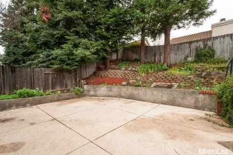 6305 Emerald Dr, Rocklin, CA 95677 photo 22