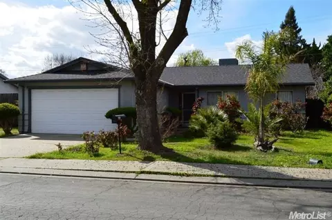 201 Daisy Ln, Modesto, CA 95351 photo 1