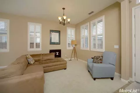 2703 Calder Ct, Davis, CA 95618 photo 8