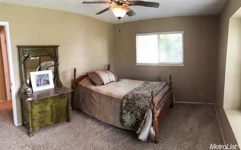 5743 Garst Rd, Modesto, CA 95357 photo 5