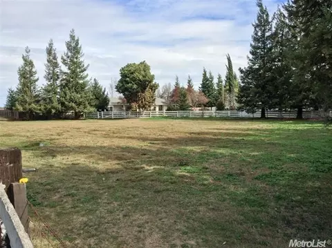 5743 Garst Rd, Modesto, CA 95357 photo 22