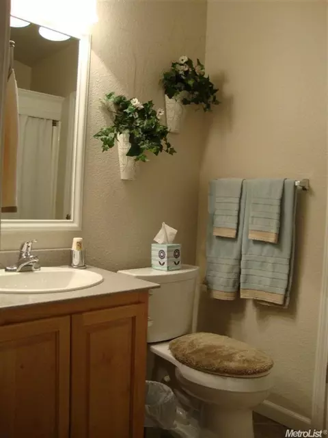 1900 Kauai Dr, Modesto, CA 95355 photo 13