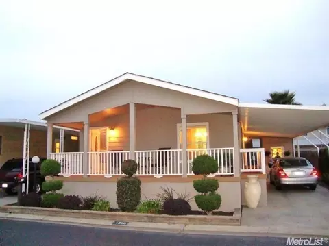 1900 Kauai Dr, Modesto, CA 95355 photo 2