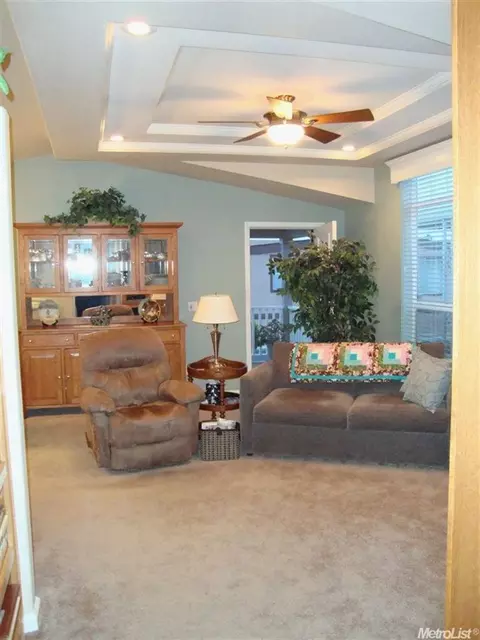 1900 Kauai Dr, Modesto, CA 95355 photo 5