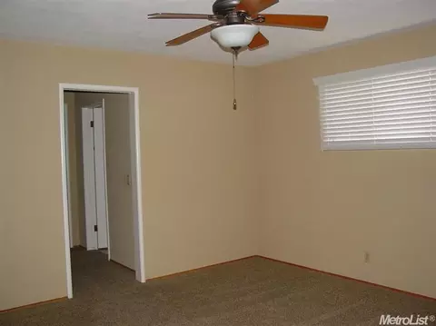506 Bowen Ave, Modesto, CA 95350 photo 9