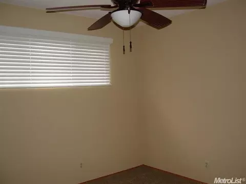 506 Bowen Ave, Modesto, CA 95350 photo 8