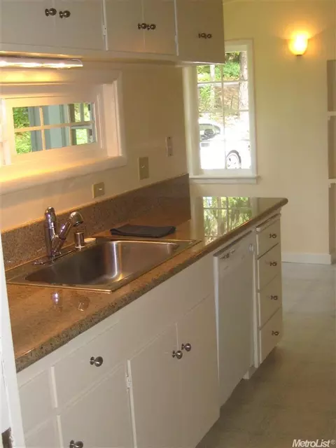 300 Fillmore Ave, Colfax, CA 95713 photo 5