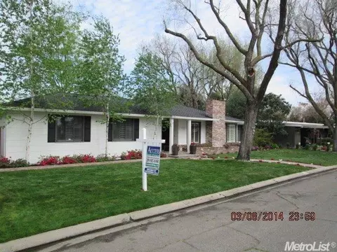 1231 Yale, Modesto, CA 95350 photo 2