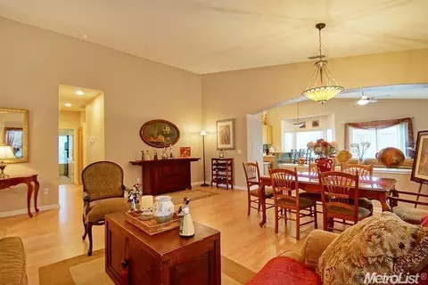 2031 Bearden St, Davis, CA 95618 photo 4
