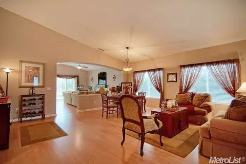 2031 Bearden St, Davis, CA 95618 photo 3