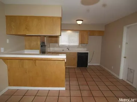 3121 Yukon Dr, Modesto, CA 95350 photo 6