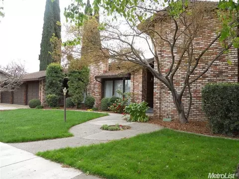 2712 Deerfield Pl, Modesto, CA 95355 photo 3