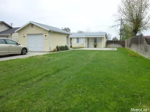 2316 Strivens Ave, Modesto, CA 95350 photo 12