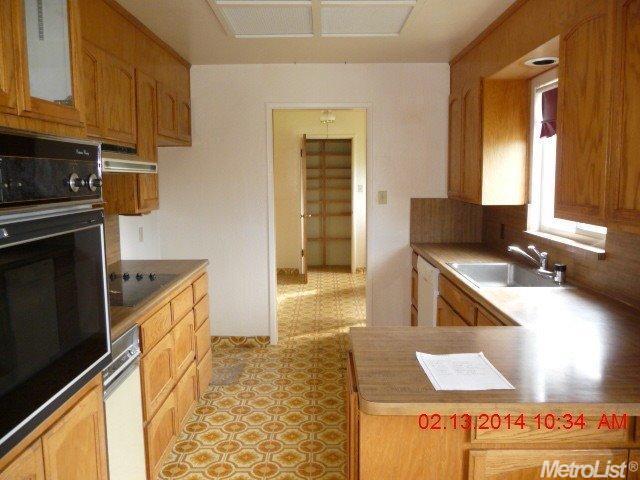 1432 Graffigna Ave, Lodi, CA 95242 photo 3
