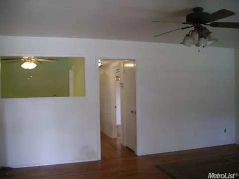 349 1st St, Lodi, CA 95240 photo 6