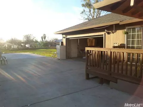5014 Western Ave, Olivehurst, CA 95961 photo 3