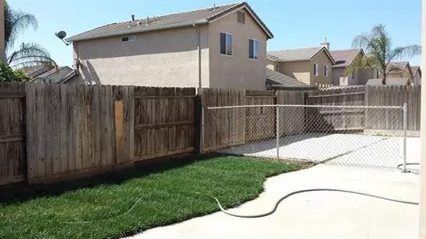 1056 Sun Meadow Dr, Ceres, CA 95307 photo 3