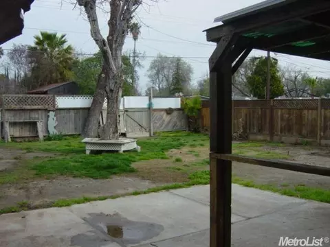 2031 Ellis St, Modesto, CA 95354 photo 9