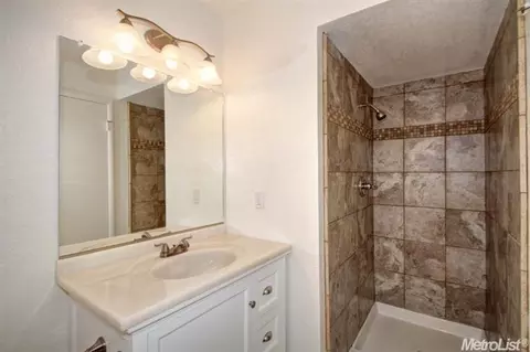 2413 Evenstar Ln, Davis, CA 95616 photo 12