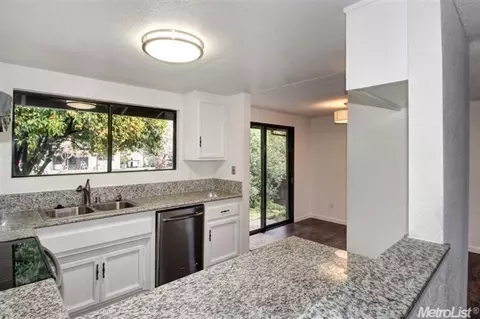 2413 Evenstar Ln, Davis, CA 95616 photo 7