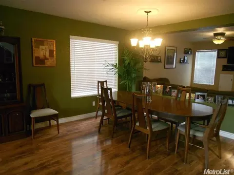 472 Red Robin Dr, Patterson, CA 95363 photo 4