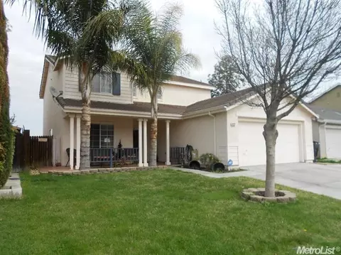 472 Red Robin Dr, Patterson, CA 95363 photo 1