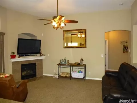 2900 Alysheba Ave, Modesto, CA 95355 photo 7