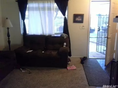 501 Stratford Ct, Merced, CA 95341 photo 5