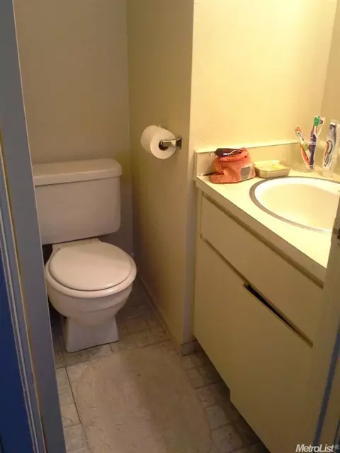 501 Stratford Ct, Merced, CA 95341 photo 8