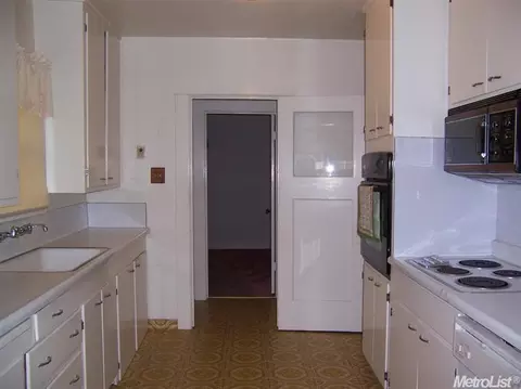 320 W Eaton Ave, Tracy, CA 95376 photo 6