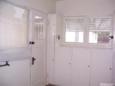 320 W Eaton Ave, Tracy, CA 95376 photo 9