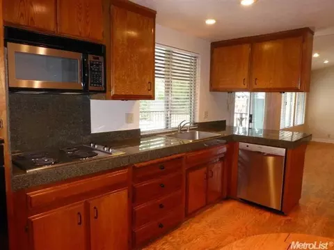 746 Evergreen Way, Manteca, CA 95336 photo 3