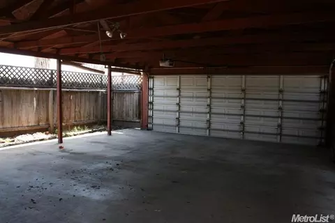 1660 Primrose Ln, Turlock, CA 95380 photo 15