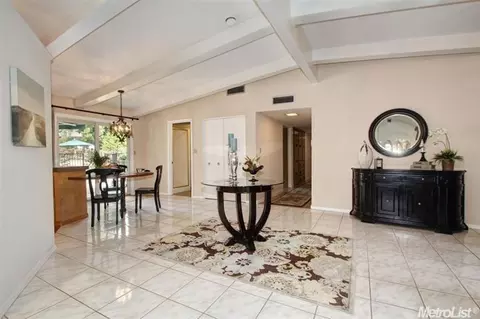 4831 Oak Vista Dr, Carmichael, CA 95608 photo 5