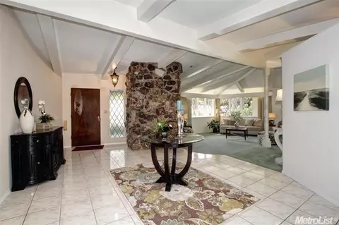 4831 Oak Vista Dr, Carmichael, CA 95608 photo 4