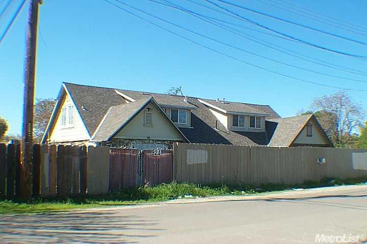 922 Leon, Modesto, CA 95351 photo 1