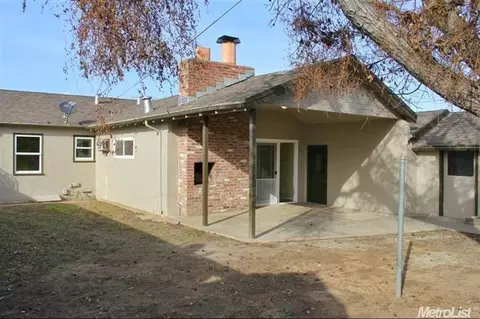 1202 Lombardy Dr, Modesto, CA 95351 photo 19