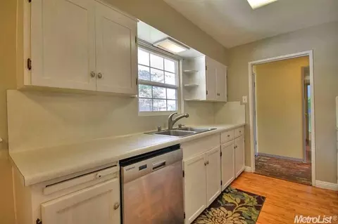 4849 Cypress Ave, Carmichael, CA 95608 photo 9