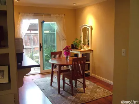 4046 Knoll Top Ct, Carmichael, CA 95608 photo 7