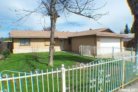 4948 Brooklyn Ct, Modesto, CA 95357 photo 1