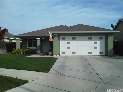 122 Rye St, Merced, CA 95341 photo 1