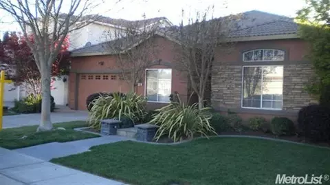 4105 Hidden Meadow Ct, Modesto, CA 95356 photo 2